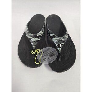 Oofos Oolala Limited Women's Green Camo Sandals Sz 11